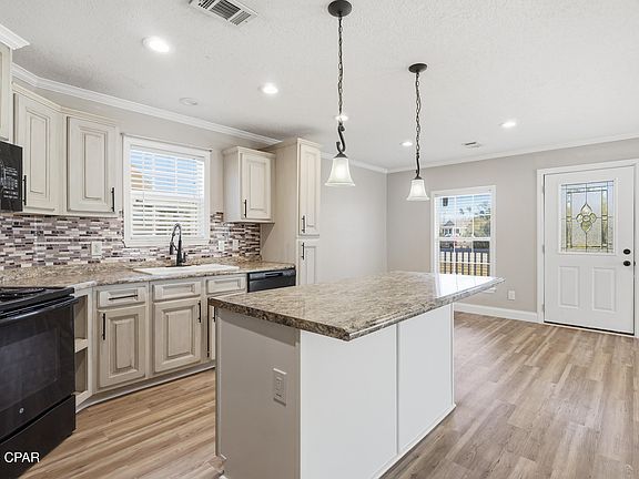 5th image of 6119 Katie Way