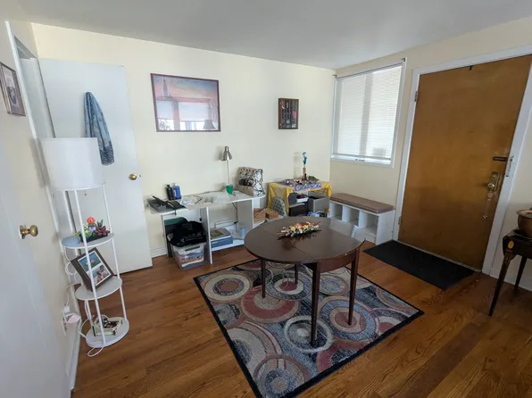 522 S Willard St, Burlington, VT 05401