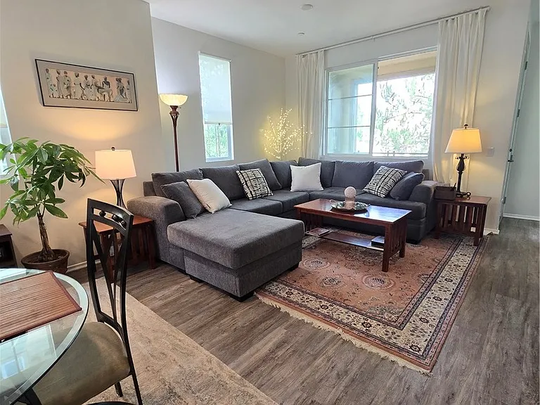 1017 Savi Dr #1017105B — Photo 3