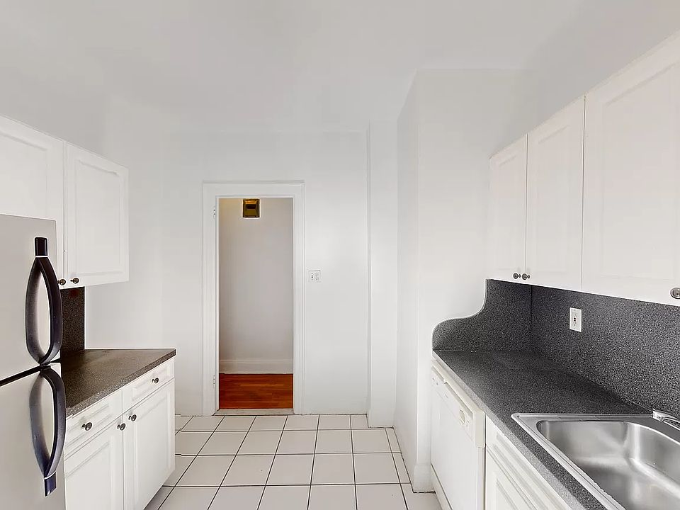 1st image of 4514 43rd St APT 2F