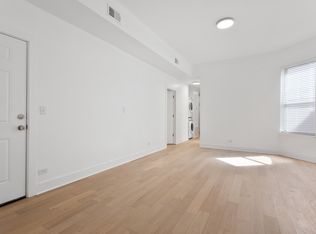 949 N Damen Ave #2, Chicago, IL 60622