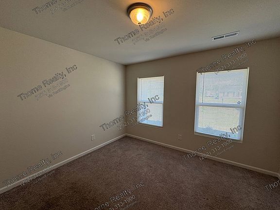 3rd image of 1220 Hope Farm Dr