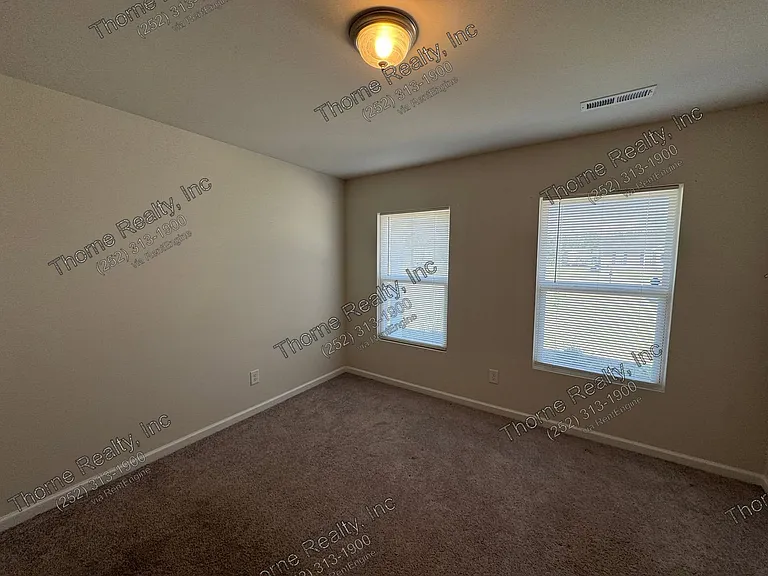1220 Hope Farm Dr — Photo 3