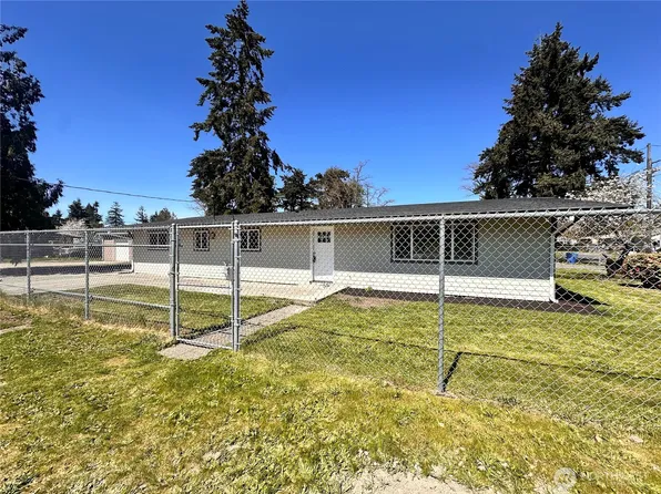 605 133rd Street S, Tacoma, WA 98444