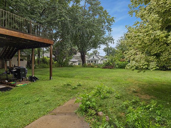 3rd image of 1004 6th St S