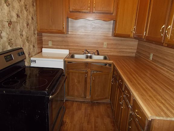 4th image of 407 Bonham Ave