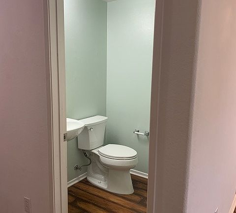 2nd image of 16913 Laurel Hill Ln Unit 131