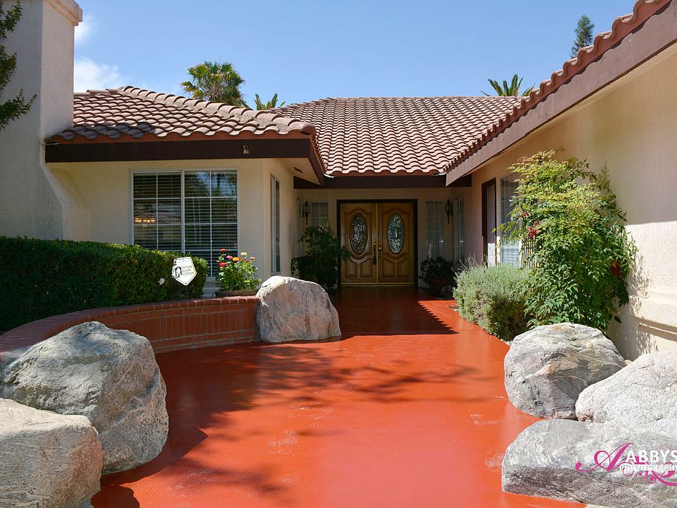 2nd image of 12601 Branch Ct