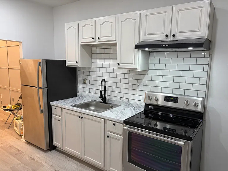 5845 Willows Ave #A — Photo 8
