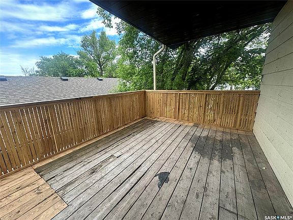 5th image of 79 Agricultural AVENUE