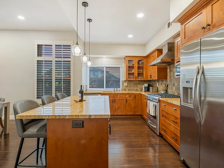 13103 Ireland Ln — Photo 21