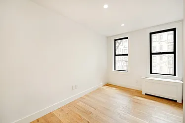 Rented by Akelius Real Estate Management
