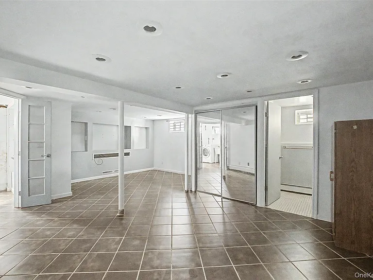 116 West Ave — Photo 7