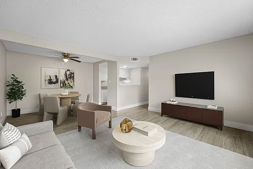 Sherwood Forest Apartments Photo 1