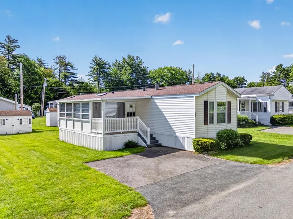 100 Anna Robert Circle, Wells, ME 04090