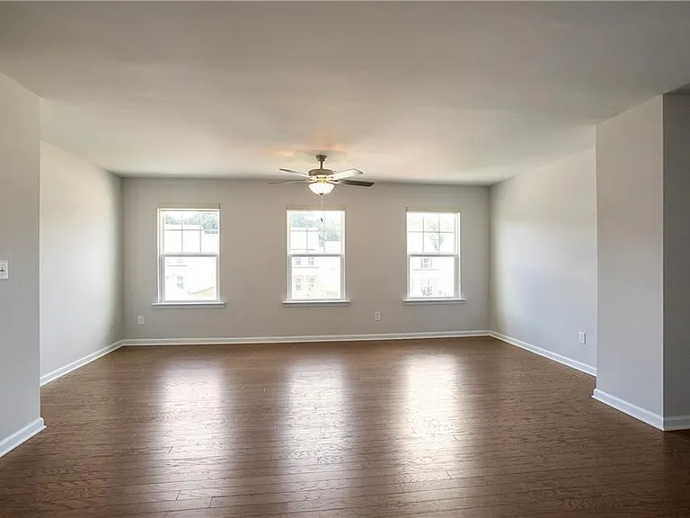 5729 Wheeler Ridge Rd — Photo 13