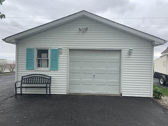 4th image of 4708 W 200 N