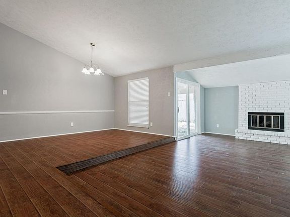 3rd image of 5017 Strickland Ave