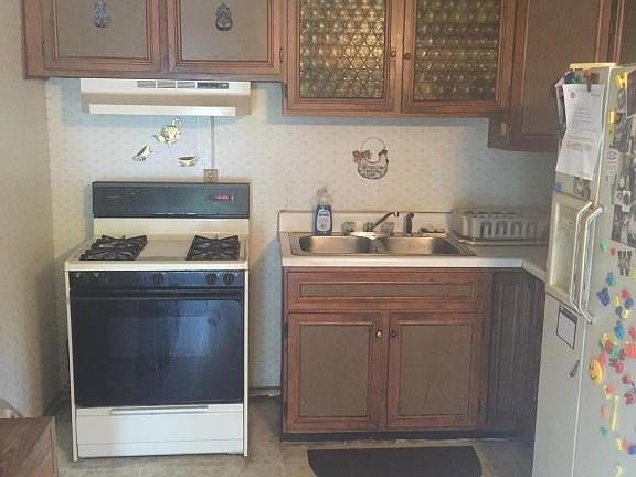 3rd image of 632 Bosker Ave