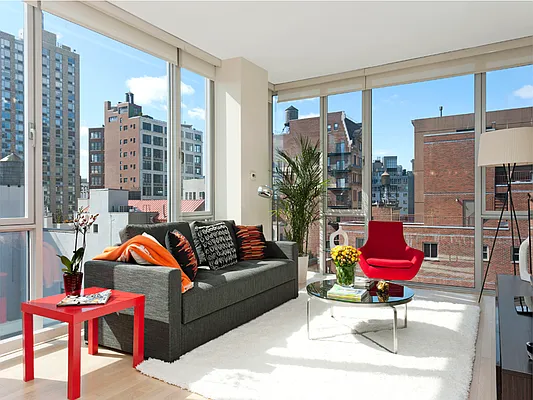 Sold by Sotheby's International Realty | media 9