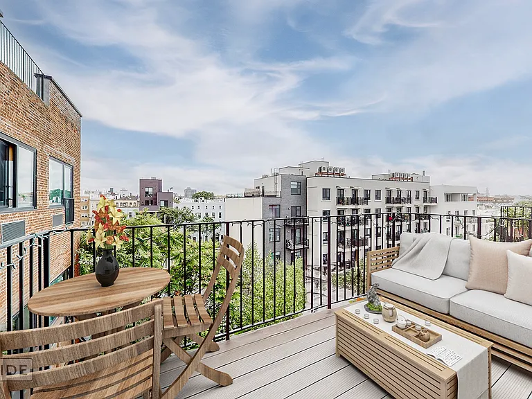336 Himrod St #407 — Photo 4