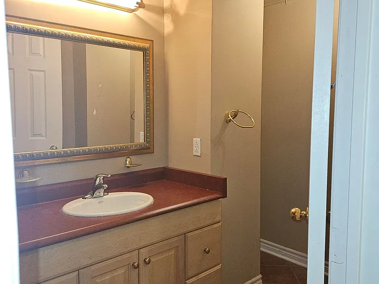 2257 Manor Hill Dr #BASEMENT — Photo 13