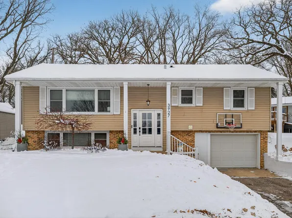 3927 Oak Park Cir SE, Rochester, MN 55904