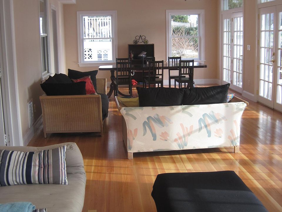 1st image of 159 Longwood Ave #U1a