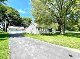 2603 W Main St, Edelstein, IL 61526