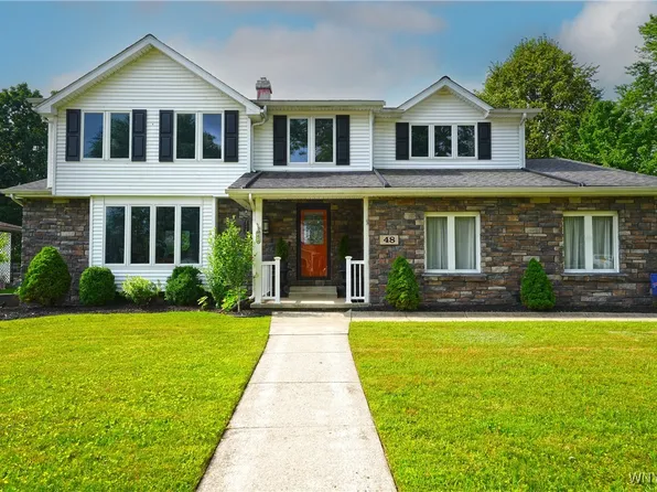 48 Old Stone Rd, Depew, NY 14043