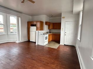 242 S George St APT 3, York, PA 17401