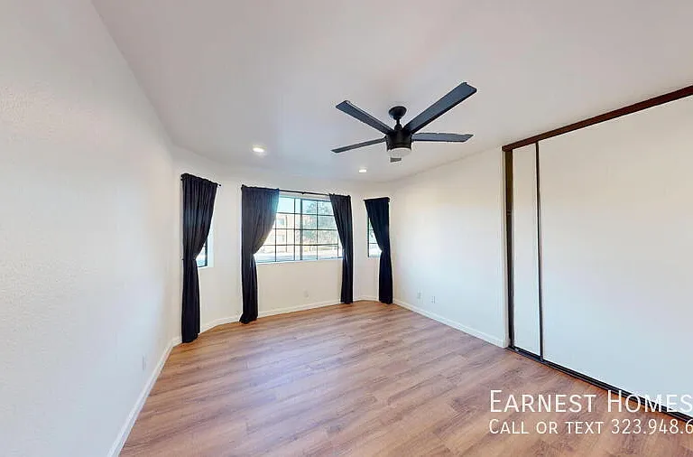 10220 De Soto Ave #11 — Photo 19