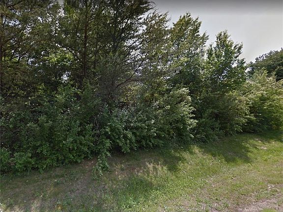 2nd image of 830 Stoney Hill Cir