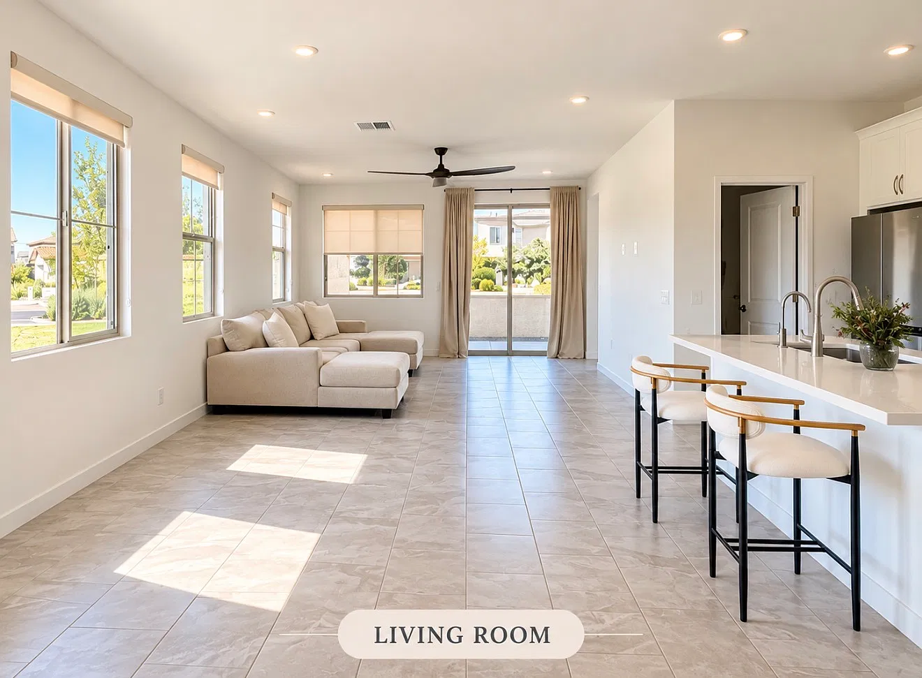 E Sebring Ave, Mesa — Photo 1