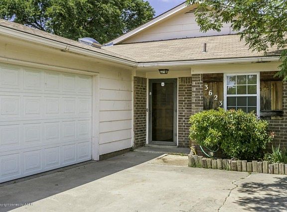 2nd image of 3623 SE 32nd Ave