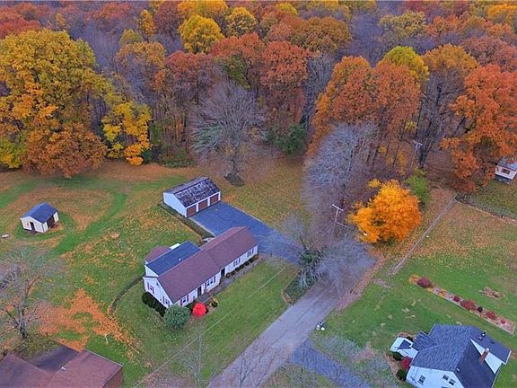 3rd image of 7538 Balint Ave