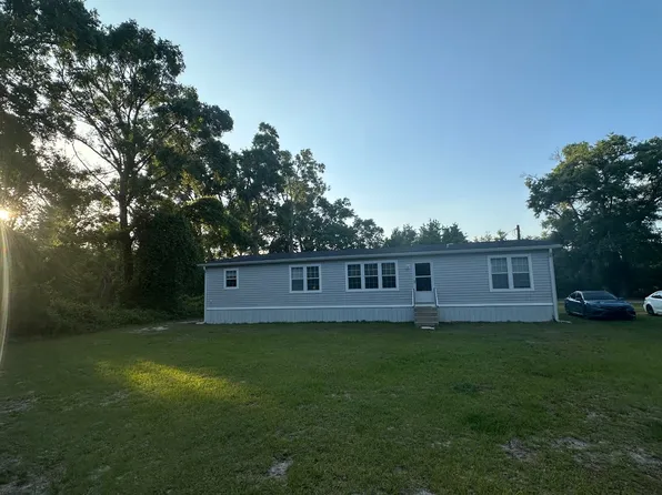 383 NW Sophie Dr, White Springs, FL 32096
