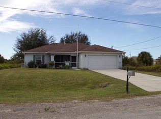 3205 32nd St SW, Lehigh Acres, FL 33976