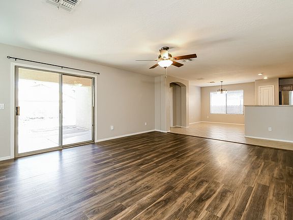 3rd image of 3674 W Yellow Peak Dr