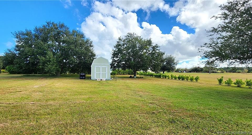 16th image of this home