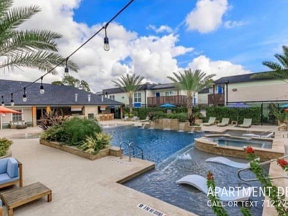5th image of 1007 Pinemont Dr #301