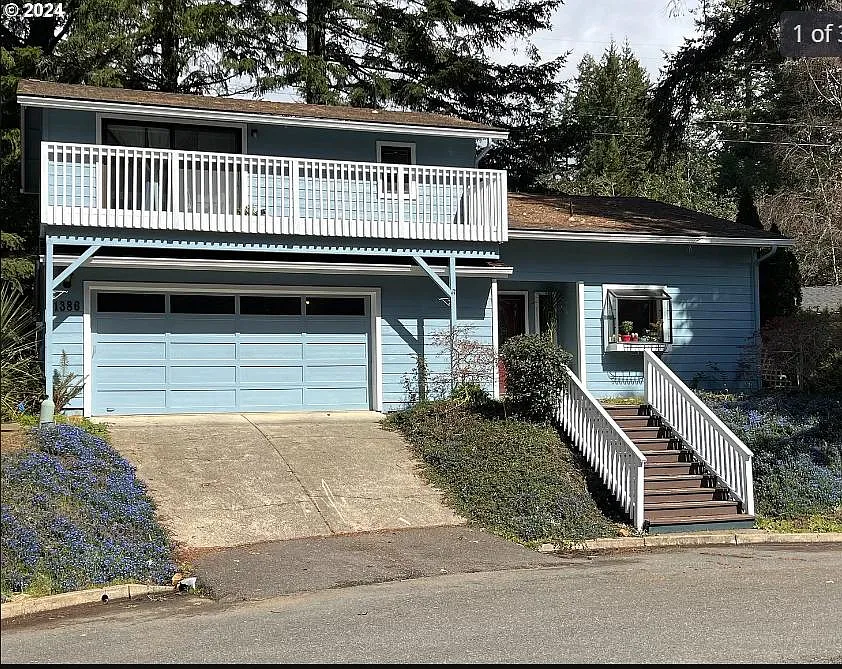 1386 Glenwood Dr photo 1