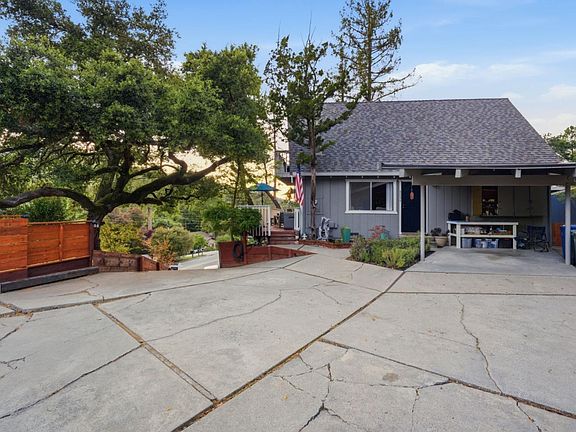 5th image of 8684 Hihn Rd