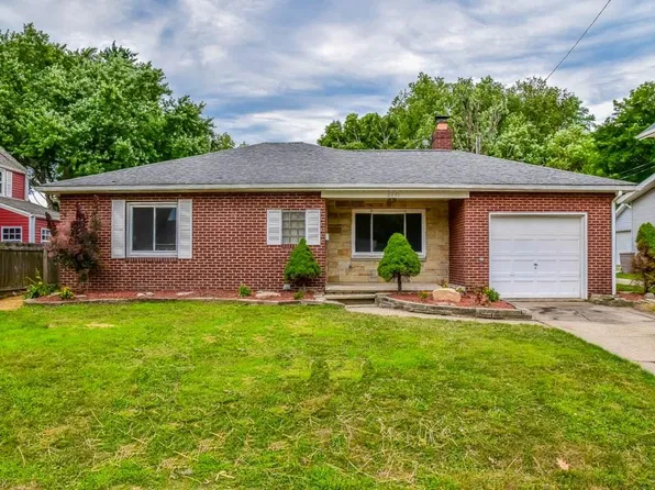 2231 Washington Blvd NW, Canton, OH 44709