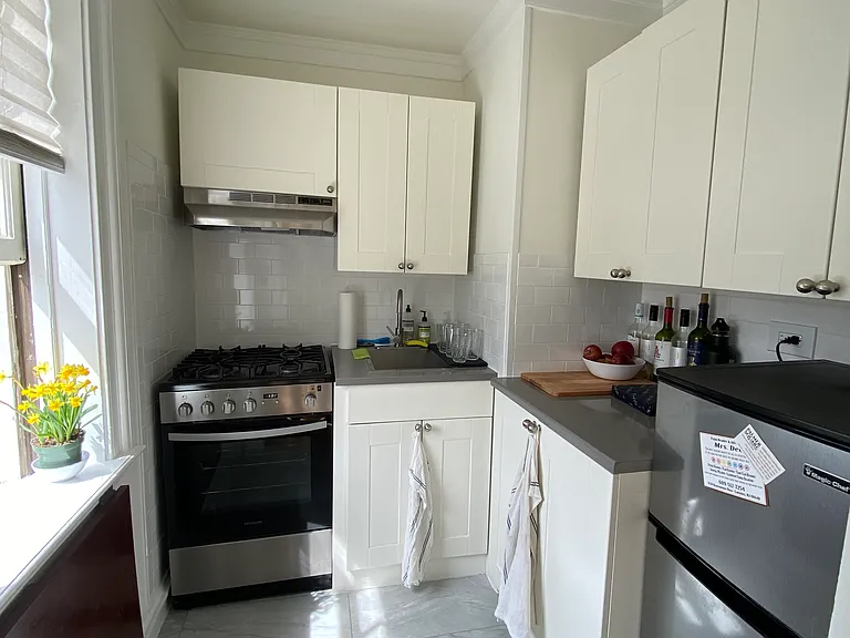 43 Palmer Sq W #43E — Photo 6