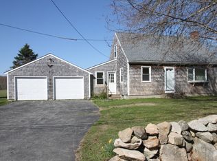 583 Horseneck Rd, Westport, MA 02790