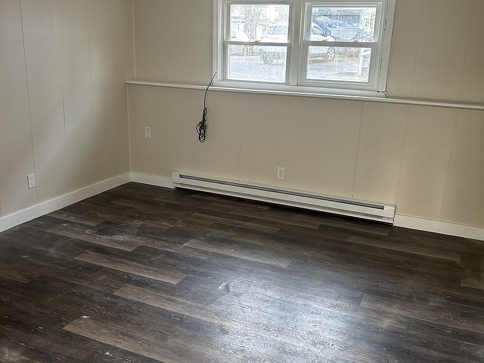 1st image of 148 Charlton St #D