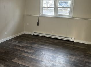 148 Charlton St #D, Southbridge, MA 01550