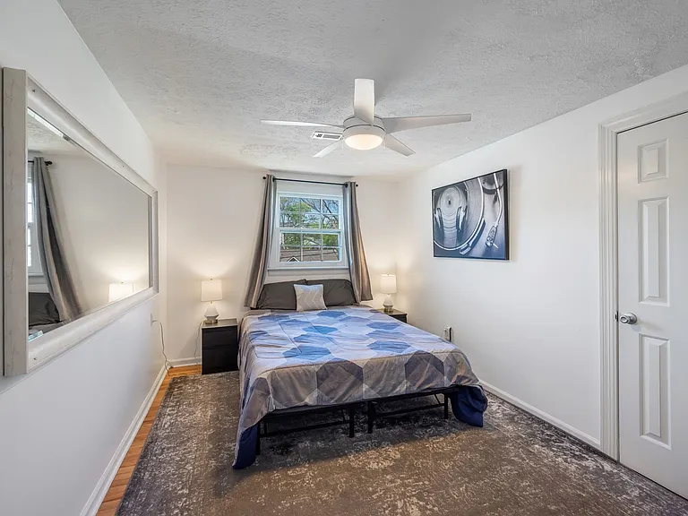 1022 Granada Ave #B — Photo 11
