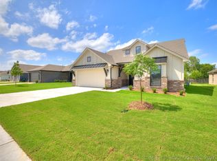 13301 E 125th St, Collinsville, OK 74021